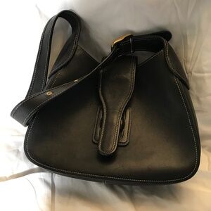 Coach leather shoulder bag